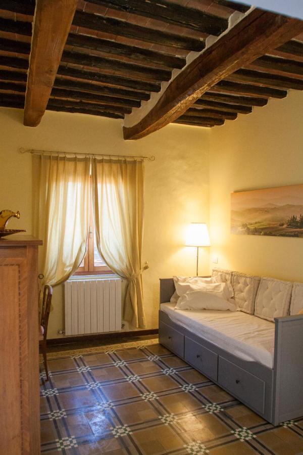 Podere Piazza Casa Dell'Arcivescovo Siena Buitenkant foto