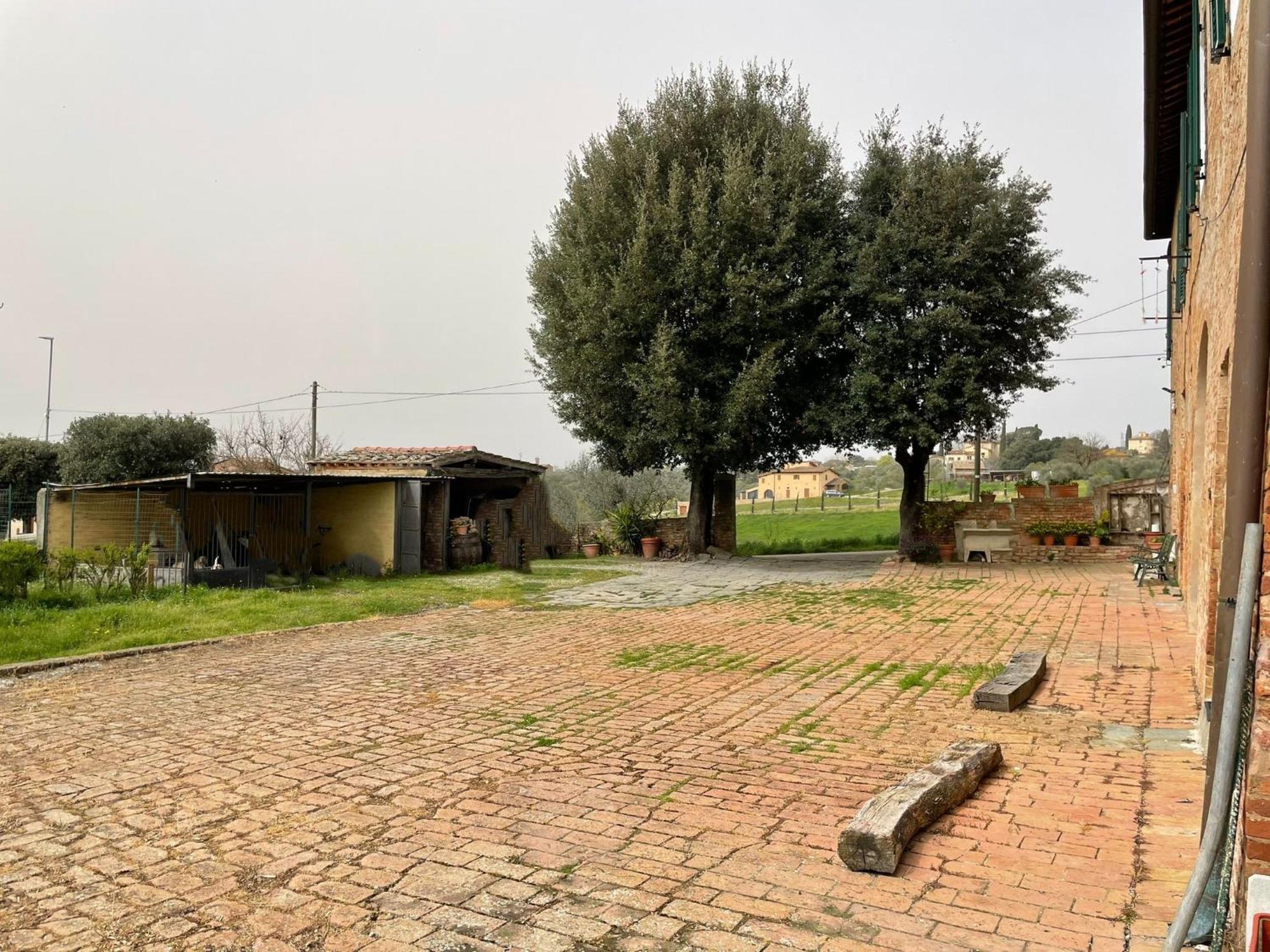 Podere Piazza Casa Dell'Arcivescovo Siena Buitenkant foto